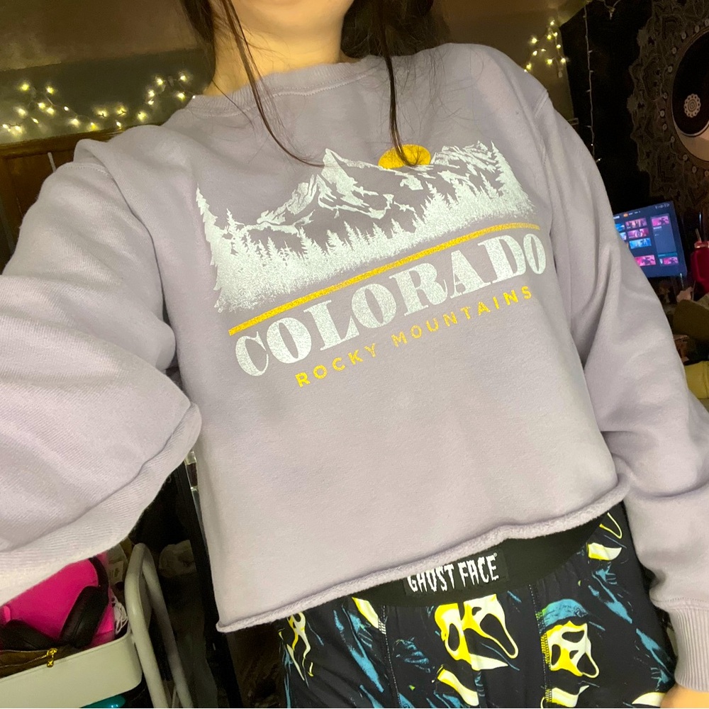 Cropped Colorado Crewneck